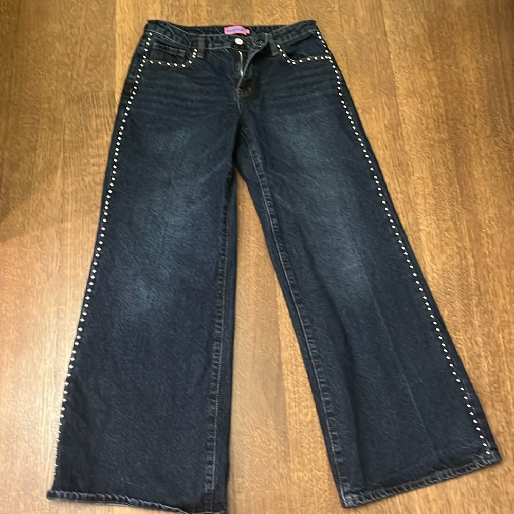 Brand new with tag Edikted jeans